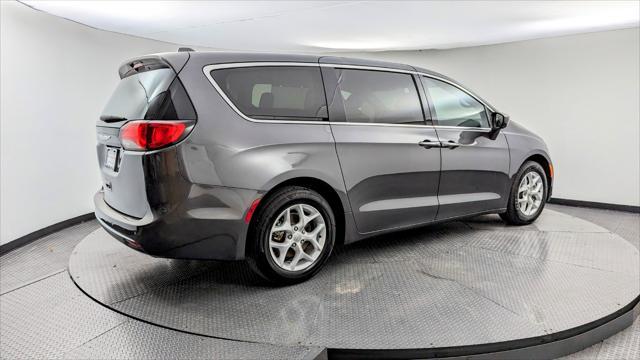 used 2018 Chrysler Pacifica car, priced at $16,889
