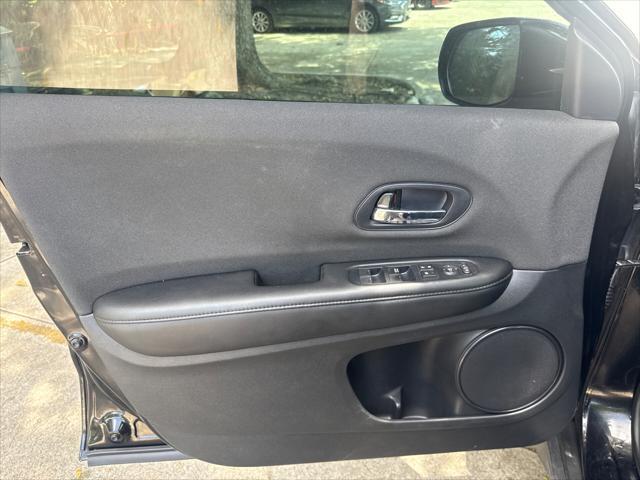 used 2022 Honda HR-V car, priced at $17,499