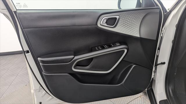 used 2022 Kia Soul car, priced at $10,999