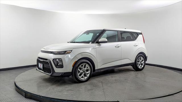 used 2022 Kia Soul car, priced at $10,999