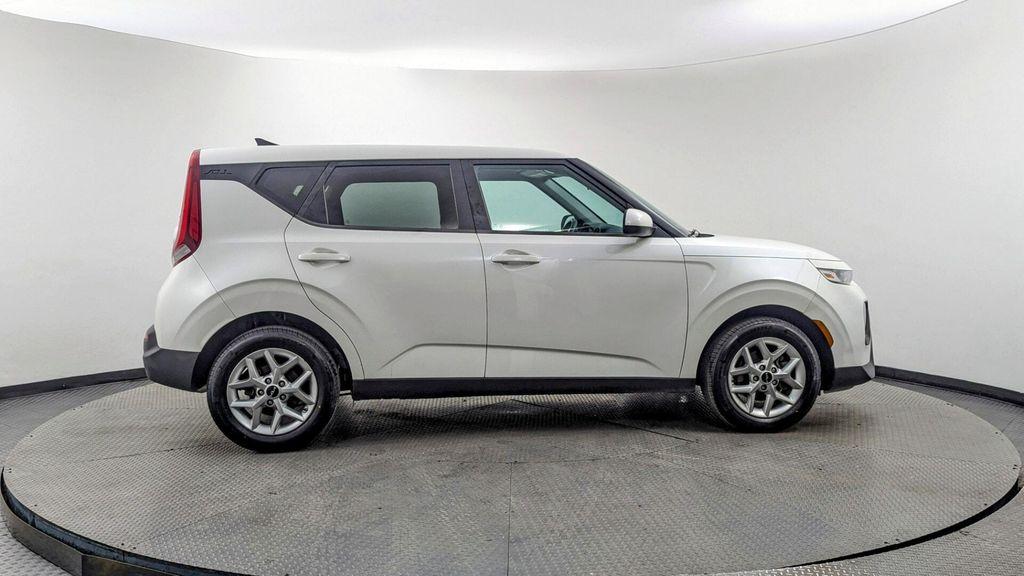 used 2022 Kia Soul car, priced at $9,999