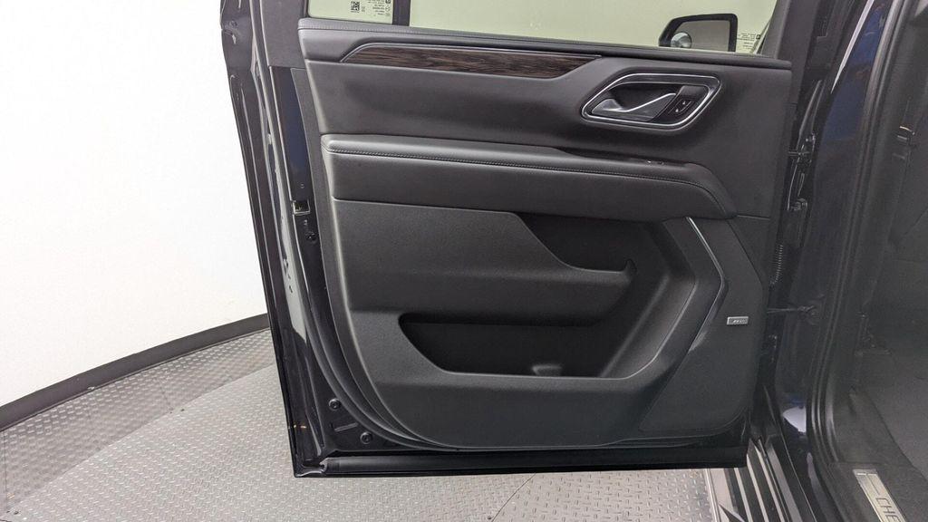 used 2022 Chevrolet Suburban car, priced at $34,699