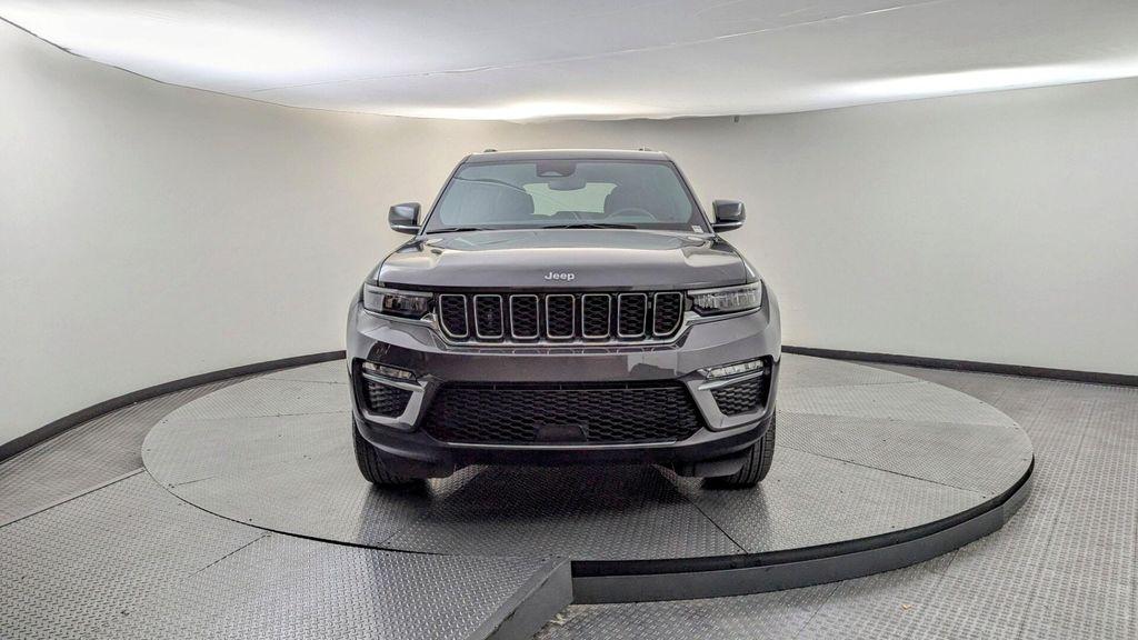 used 2024 Jeep Grand Cherokee car, priced at $28,399
