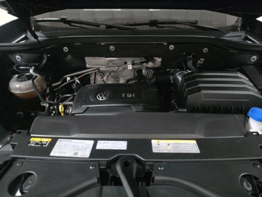 used 2022 Volkswagen Atlas car, priced at $20,999