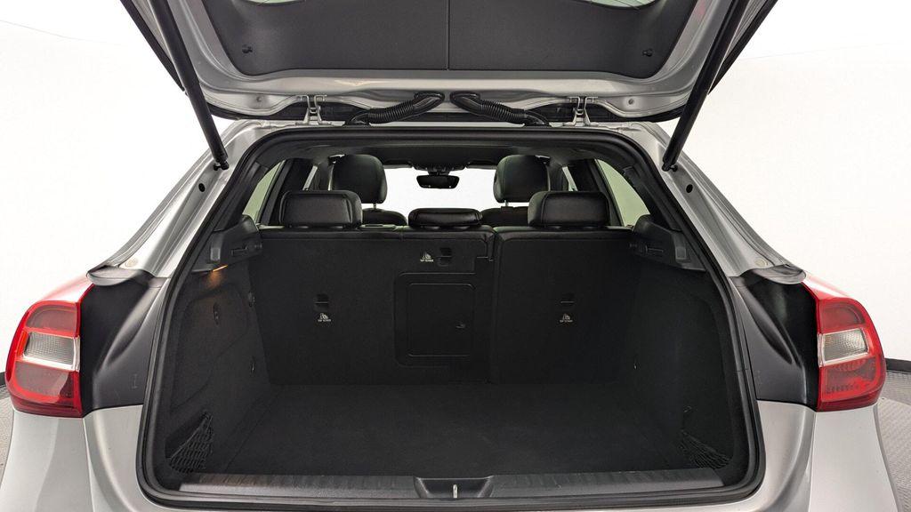 used 2018 Mercedes-Benz GLA 250 car, priced at $11,299