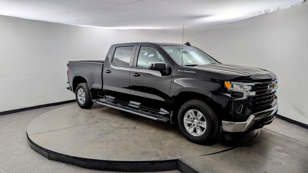 used 2024 Chevrolet Silverado 1500 car, priced at $28,989