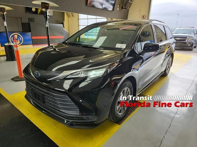 used 2021 Toyota Sienna car, priced at $30,499