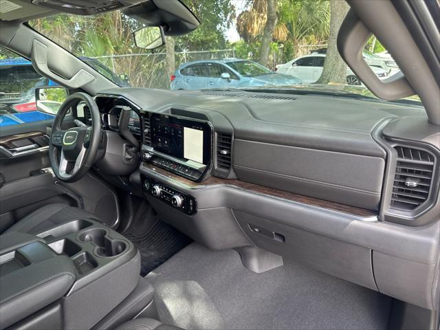 used 2024 GMC Sierra 1500 car, priced at $40,999