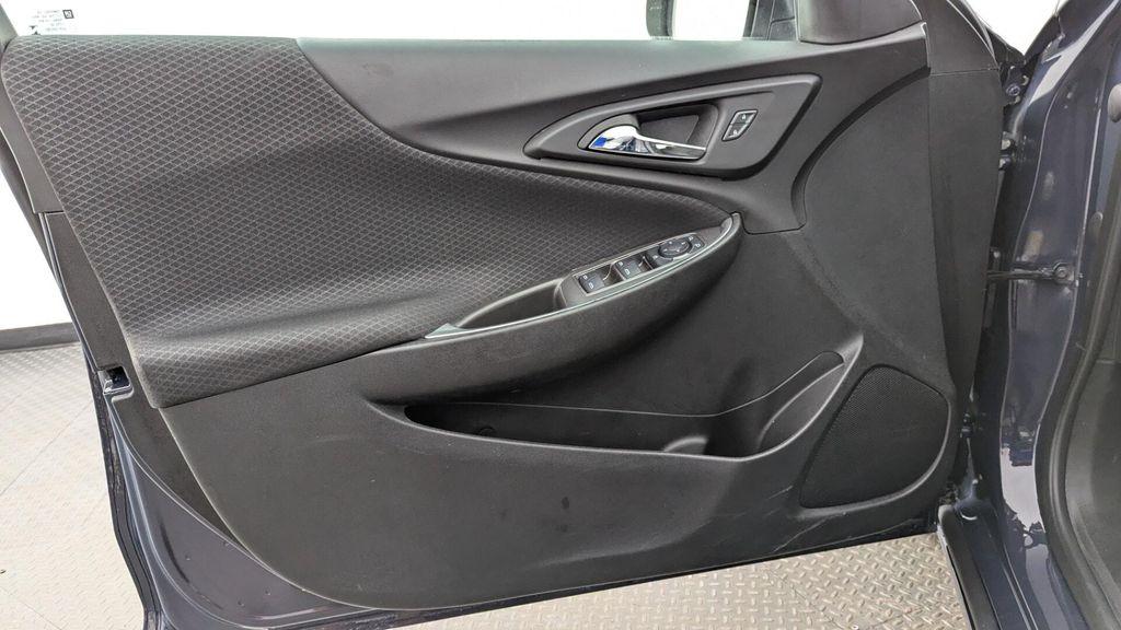 used 2025 Chevrolet Malibu car, priced at $17,999