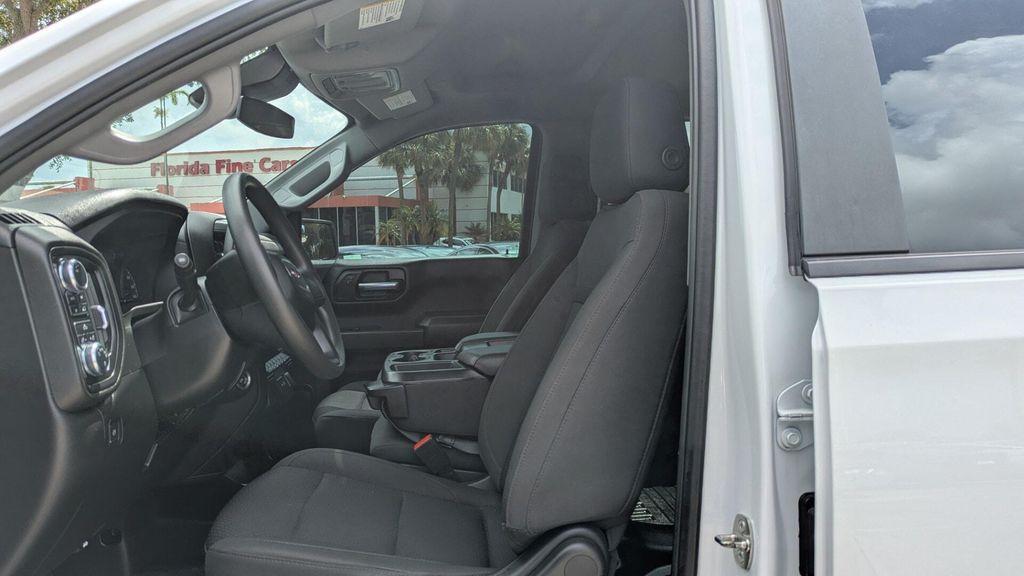 used 2023 GMC Sierra 1500 car, priced at $32,499