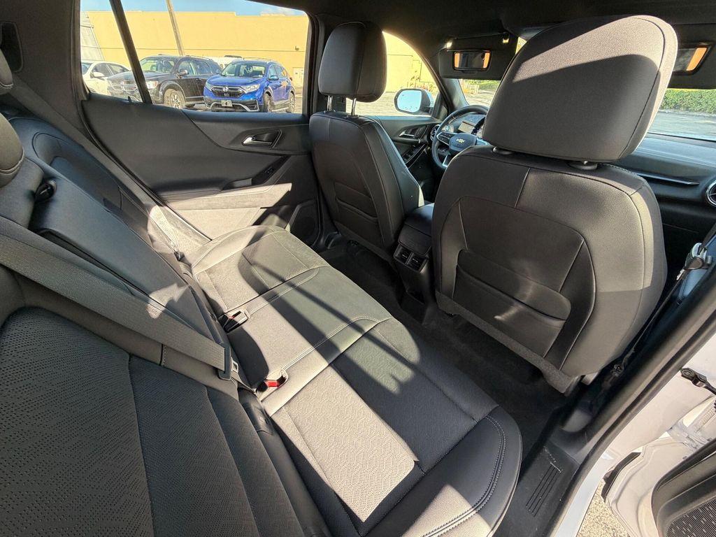 used 2025 Chevrolet Equinox car, priced at $23,499