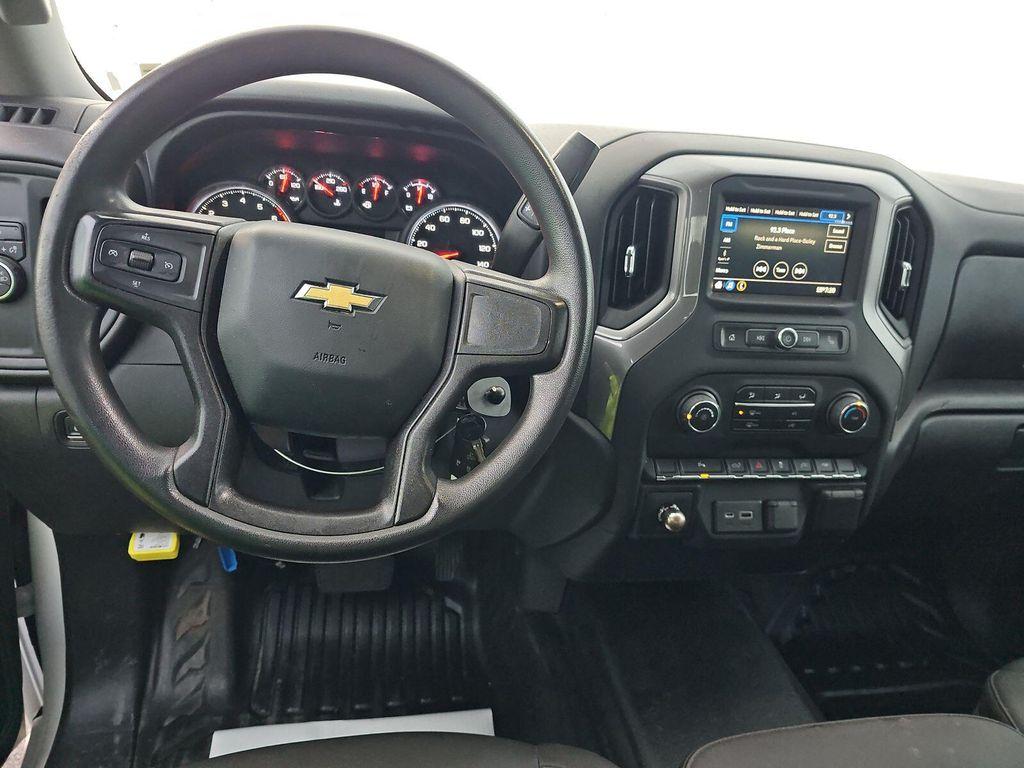 used 2021 Chevrolet Silverado 1500 car, priced at $17,499