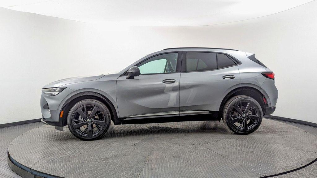 used 2023 Buick Envision car, priced at $18,999