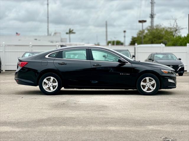 used 2024 Chevrolet Malibu car, priced at $17,999