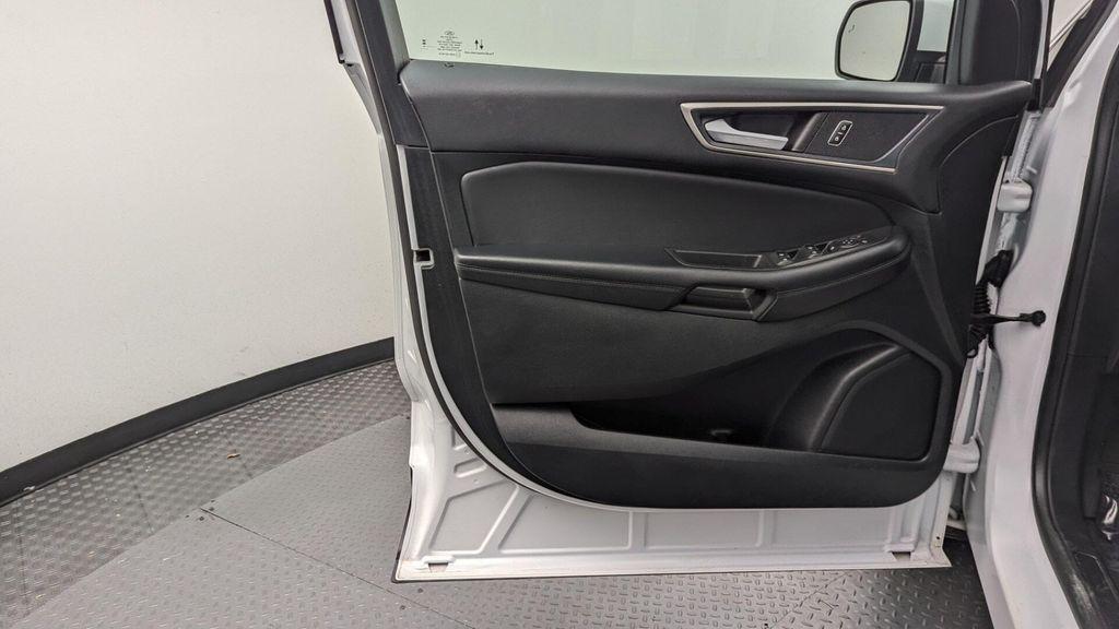 used 2024 Ford Edge car, priced at $18,499