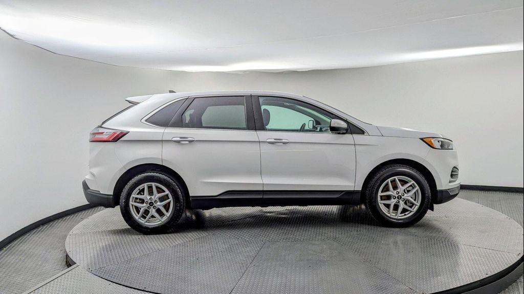 used 2024 Ford Edge car, priced at $18,499