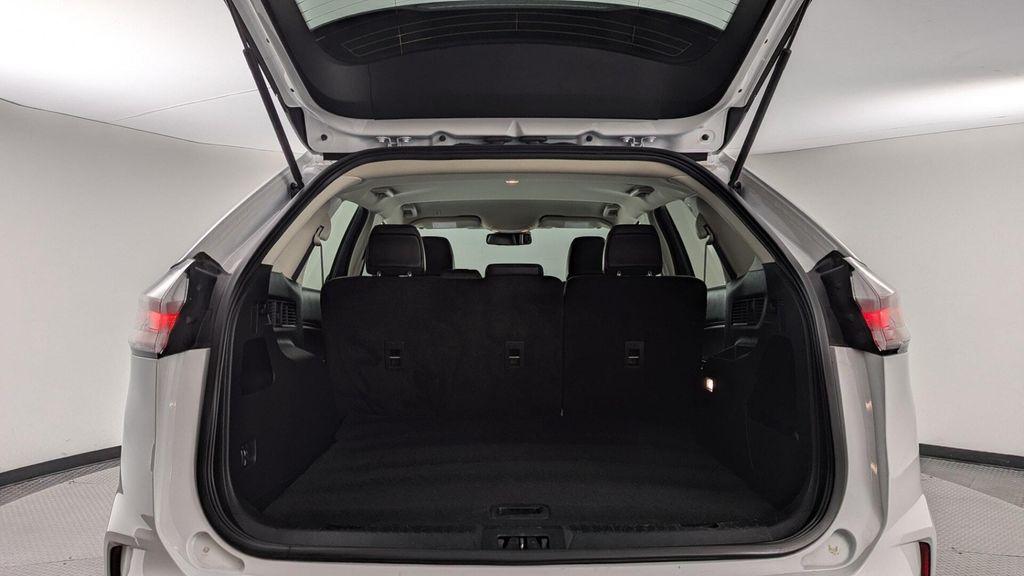 used 2024 Ford Edge car, priced at $18,499