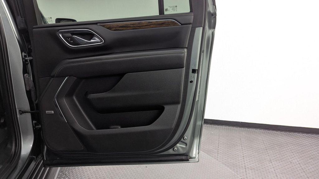 used 2023 Chevrolet Suburban car, priced at $39,299