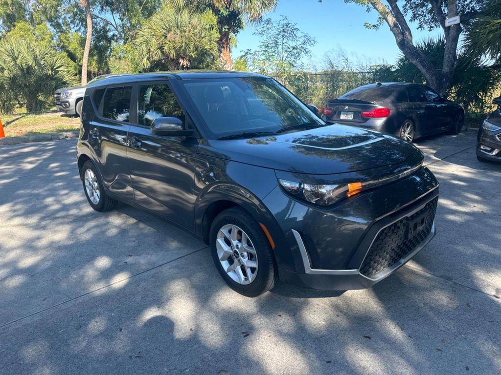 used 2024 Kia Soul car, priced at $12,999