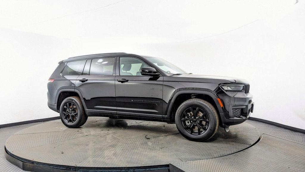 used 2024 Jeep Grand Cherokee L car, priced at $25,699