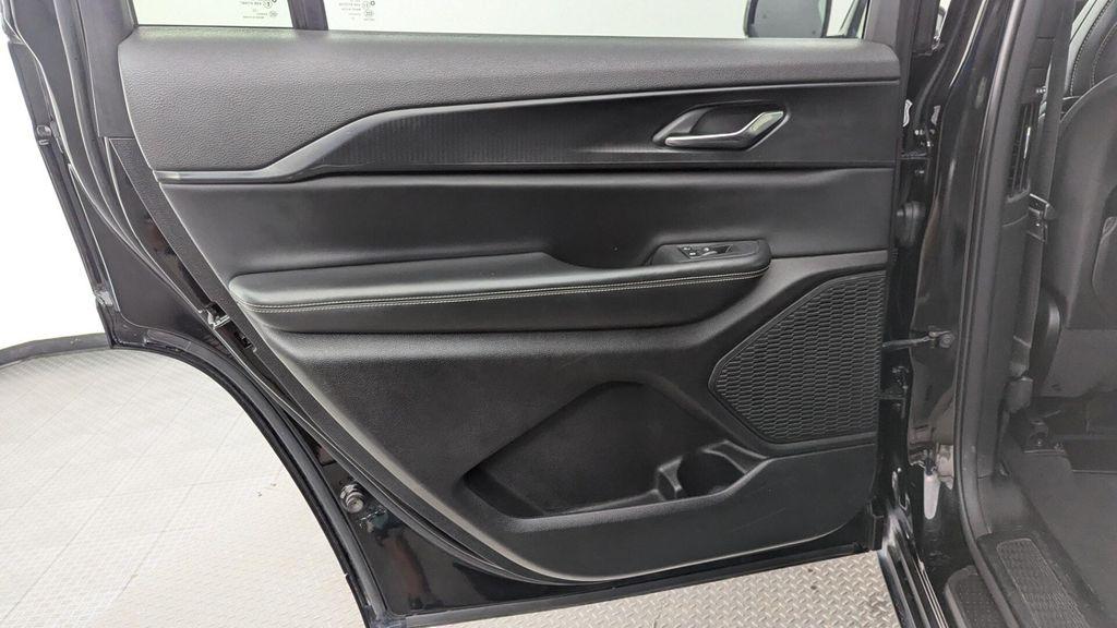 used 2024 Jeep Grand Cherokee L car, priced at $25,699