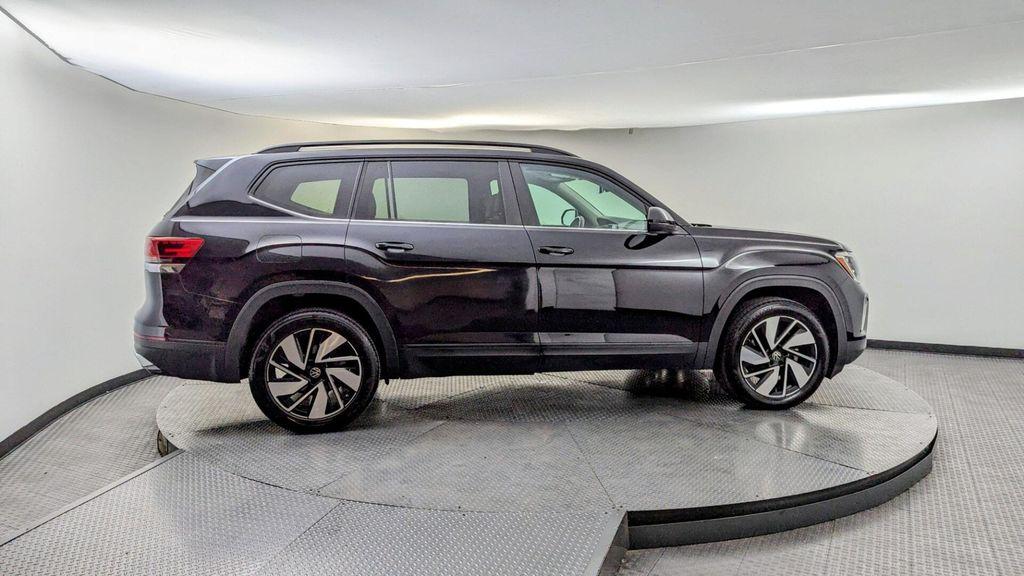 used 2024 Volkswagen Atlas car, priced at $28,989