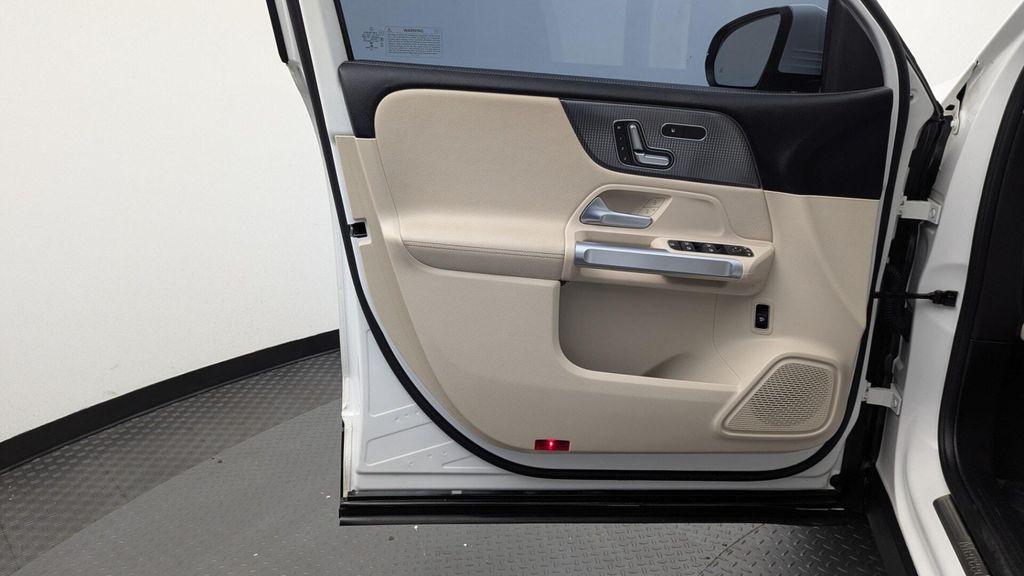 used 2020 Mercedes-Benz GLB 250 car, priced at $19,799
