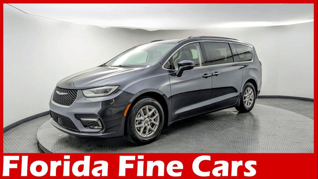 used 2022 Chrysler Pacifica car, priced at $20,299