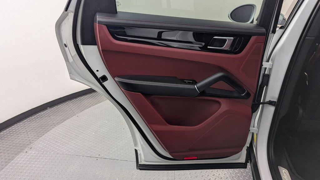 used 2020 Porsche Cayenne car, priced at $33,897