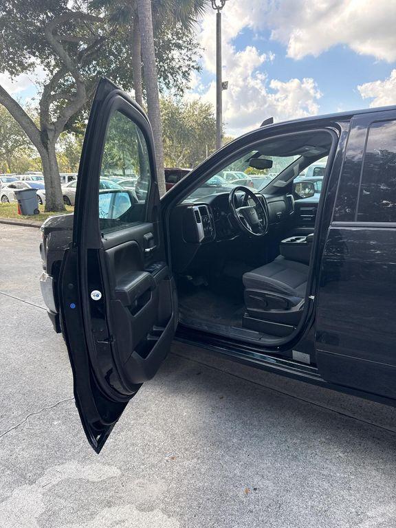 used 2018 Chevrolet Silverado 1500 car, priced at $20,999