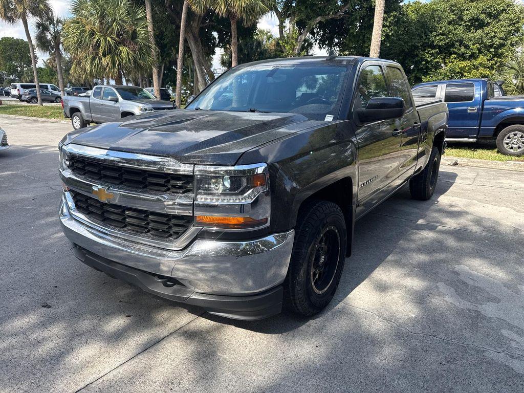 used 2018 Chevrolet Silverado 1500 car, priced at $20,999