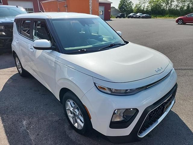 used 2022 Kia Soul car, priced at $12,699
