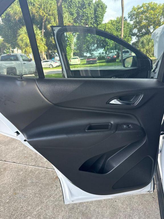 used 2021 Chevrolet Equinox car, priced at $12,399