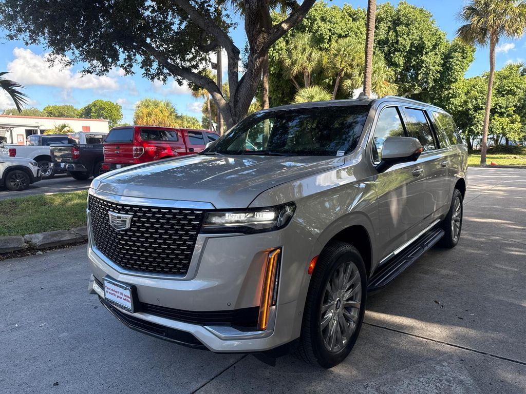 used 2021 Cadillac Escalade ESV car, priced at $48,998