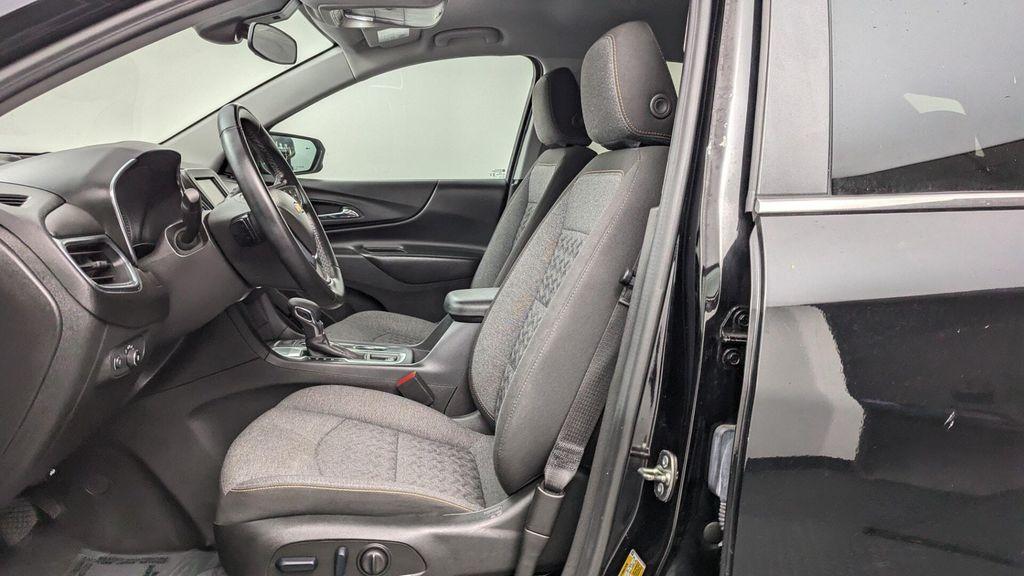 used 2024 Chevrolet Equinox car, priced at $17,899