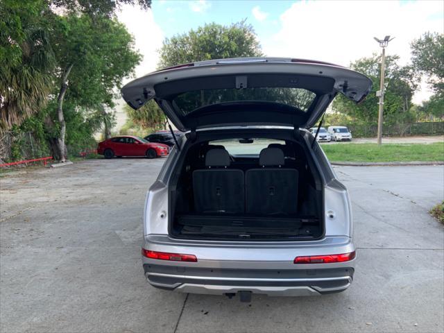 used 2022 Audi Q7 car, priced at $31,499