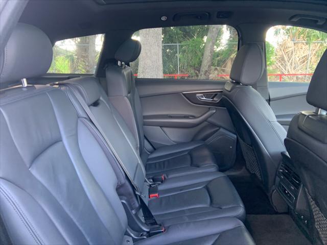 used 2022 Audi Q7 car, priced at $31,499
