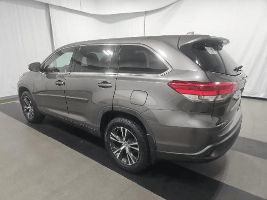 used 2019 Toyota Highlander car, priced at $21,999