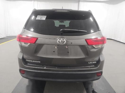 used 2019 Toyota Highlander car, priced at $21,999