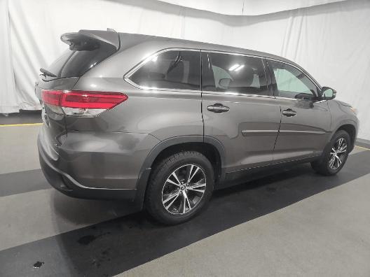 used 2019 Toyota Highlander car, priced at $21,999