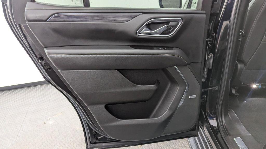 used 2021 GMC Yukon car, priced at $32,999