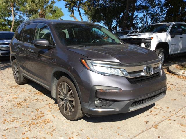 used 2022 Honda Pilot car, priced at $27,499