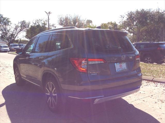 used 2022 Honda Pilot car, priced at $27,499