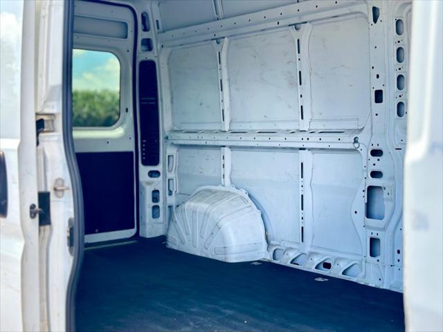 used 2023 Ram ProMaster 2500 car, priced at $26,999