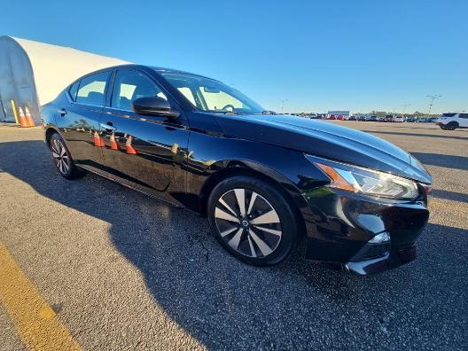 used 2021 Nissan Altima car, priced at $12,999