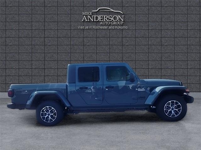 new 2024 Jeep Gladiator car, priced at $52,635
