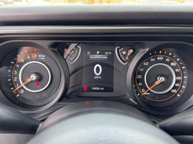 used 2024 Jeep Gladiator car, priced at $38,995