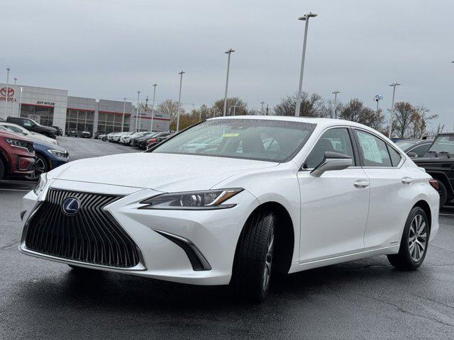 used 2021 Lexus ES 300h car, priced at $31,995