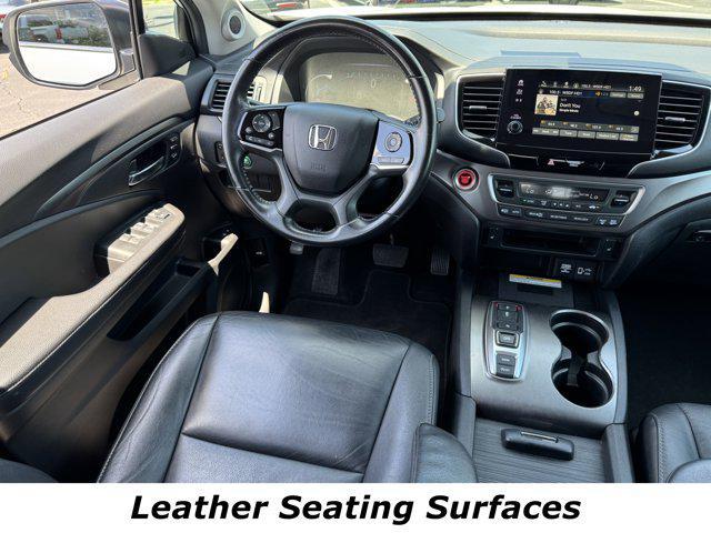 used 2022 Honda Pilot car, priced at $28,298