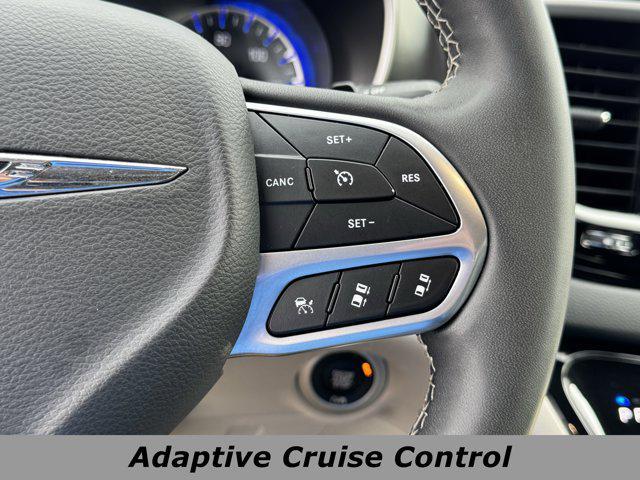 used 2023 Chrysler Pacifica car, priced at $23,729